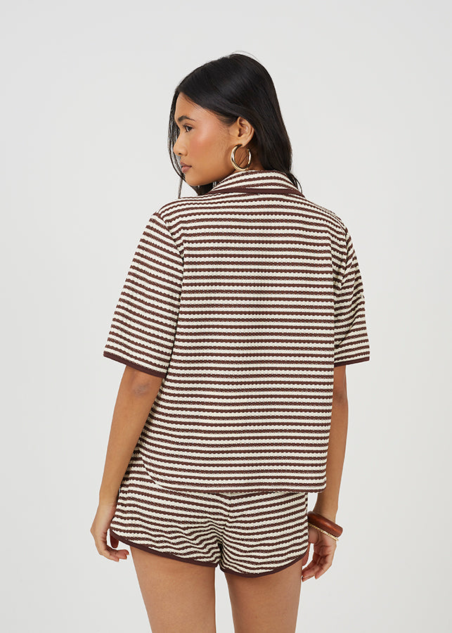 BROWN/CREAM