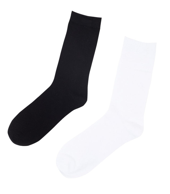 BLACK, BLACK, BLACK, WHITE, WHITE