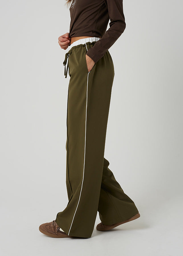 KHAKI/WHITE