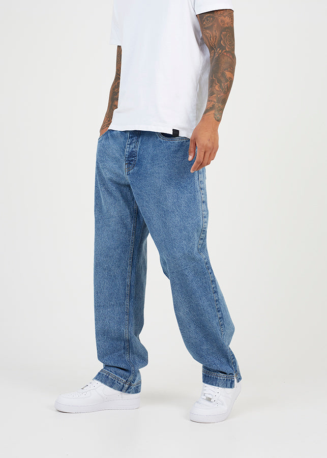 MID BLUE WASH REGULAR LENGTH