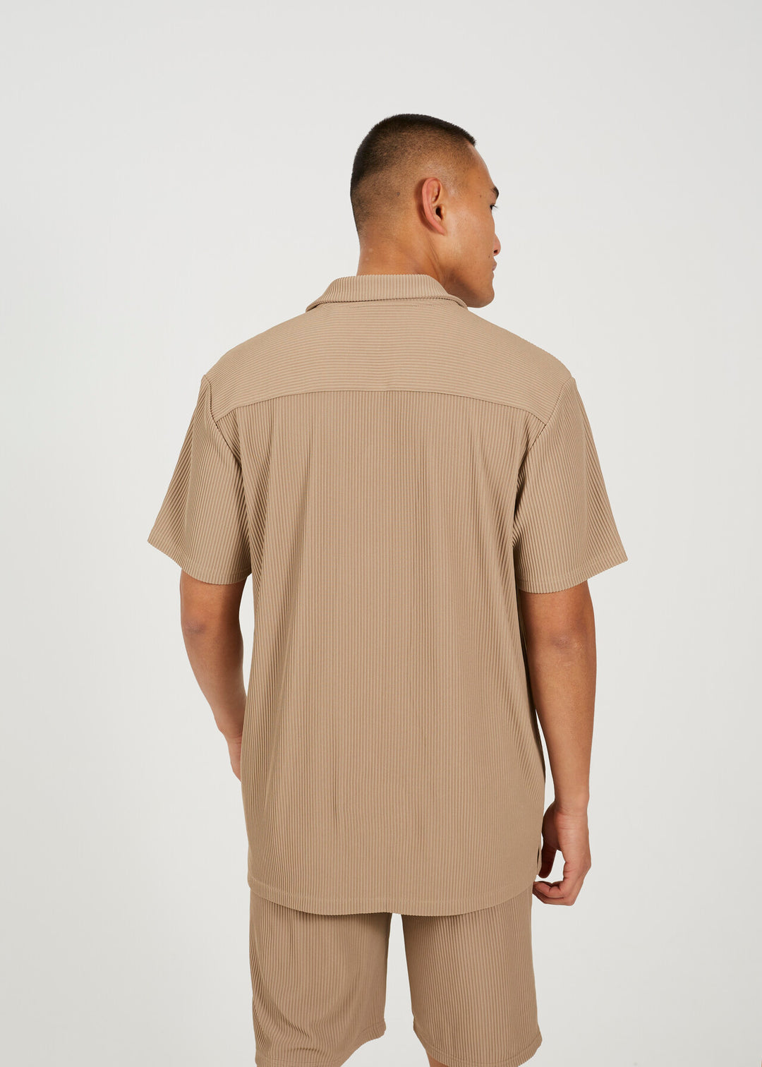DARK TAUPE