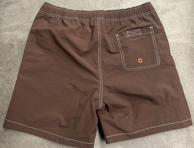 CHOCOLATE BROWN