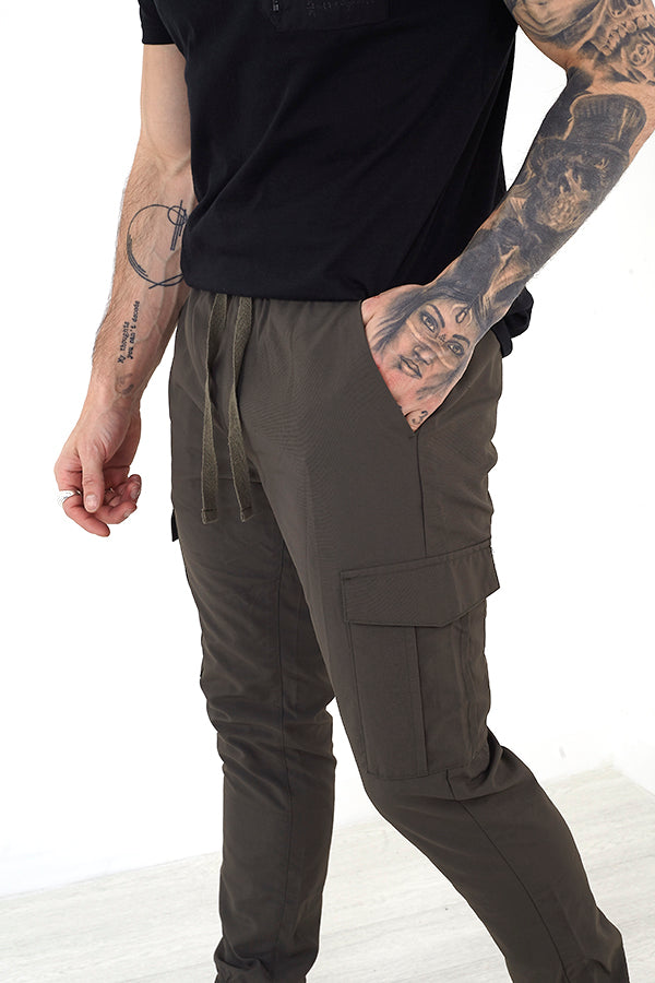 KHAKI